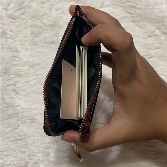 Brand new Kate spade medium I zip card holder - Picture 7 of 8